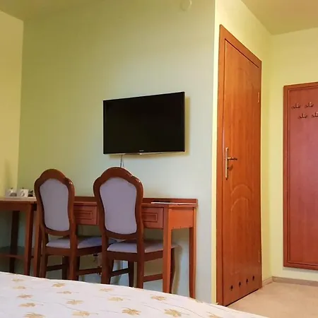 Villa Del Arte Bed & Breakfast-3